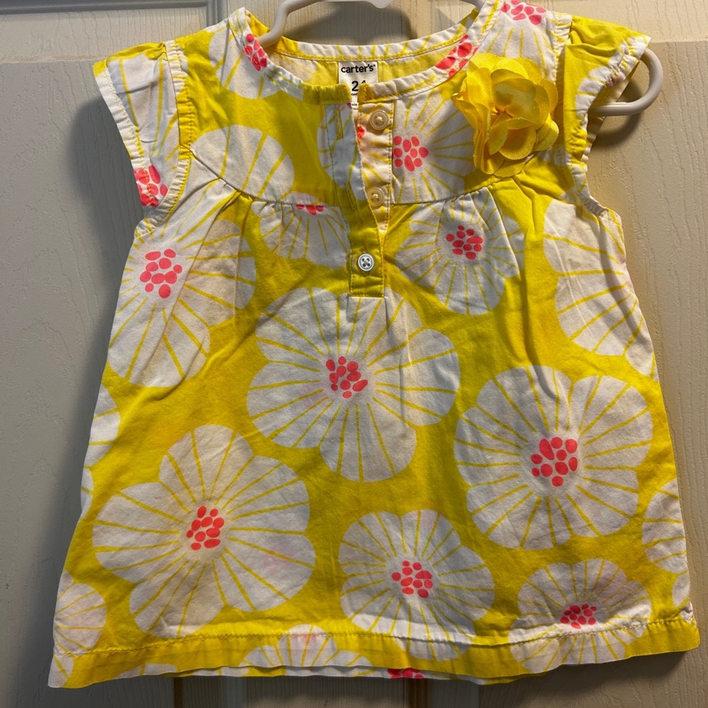 Carter’s 100% cotton yellow vintage print top size 24 month